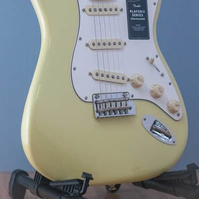 Fender Player II Stratocaster Hialeah Yellow w/ Free Fender Bag image 3