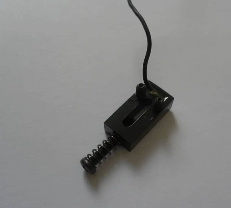 Peavey Peavey AT-200 Auto Tune Self-Tuning Electric Guitar 2012 - piezo saddle image 1