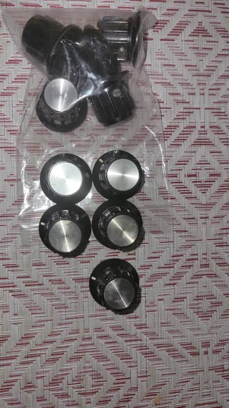 10 Replacement Amplifier Knobs  10 Replacement Amplifier Knobs image 1