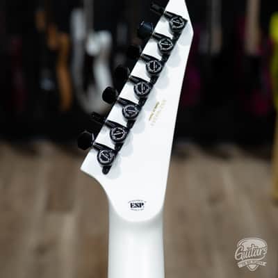 ESP E-II M-II 7B Baritone 7-String Evertune Guitar w/ Case – Pearl White (B-stock) image 10