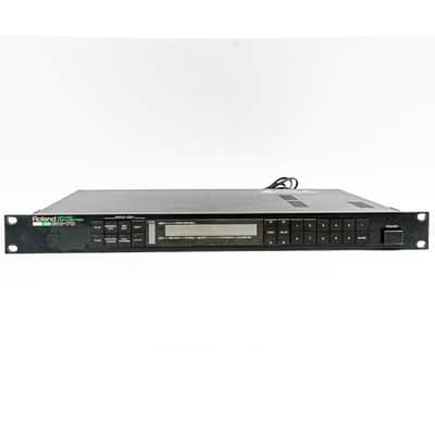 Roland GM-70 Guitar to MIDI Converter Rackmount Vintage MIDI Processor