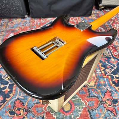 1962 Fender Stratocaster Reissue Model ST62G *7.6 lbs* USA Pickups 3TS Fujigen - 1993 image 4