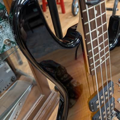 G&L Tribute Series L-2000 Bass with Rosewood Fretboard 2010s - Tobacco Sunburst image 7