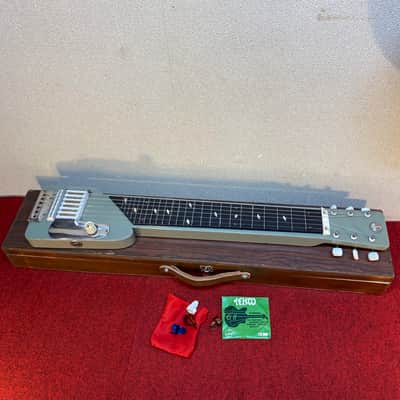 Vintage Teisco model 7 lap steel guitar set with homemade case image 1