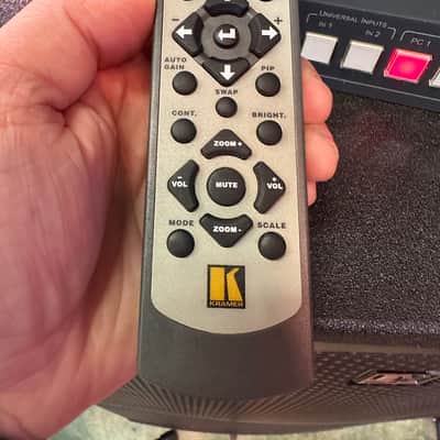 Kramer VP-731 9-Input Pro Scale Presentation Switcher/Scaler with remote image 13