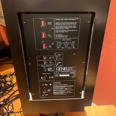 Genelec 1037C Active Studio Monitor Excellent image 9