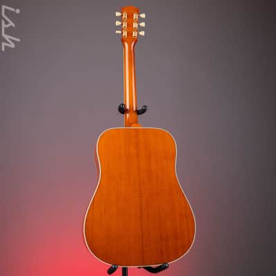 2023 Gibson Hummingbird Heritage Cherry Sunburst image 12