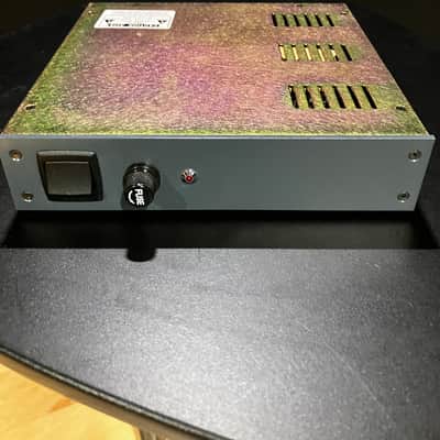 Chandler Limited Germanium Compressor Pair with PSU 2010s - Blue image 3