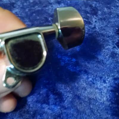 1980s Gotoh Gibson Inline 6 Chrome Tuners w/screws image 4