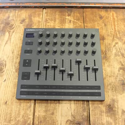 Novation Launch Control XL MK3 MIDI DAW Controller 2025 - Present - Black