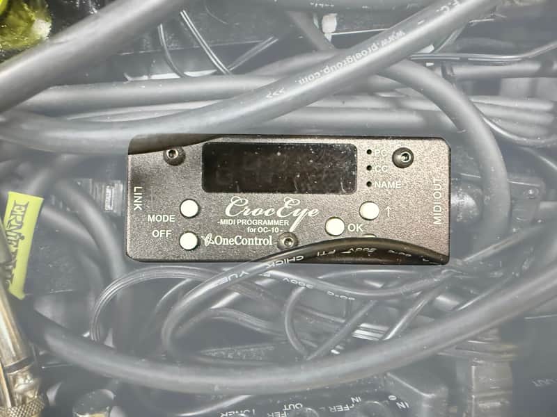 One Control CrocEye MIDI Programmer for Crocodile Tail Loop 2010s - Black image 1
