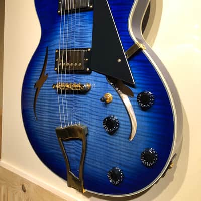 Michael Kelly Phoenix Jazz Archtop Semi Hollowbody 2005 - Blue Burst Flametop image 2