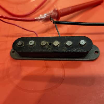 FENDER STRATOCASTER PICKUP 1979 grey bottom, rewound, meter reads 5.37 image 3