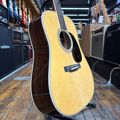 Martin D-35 Standard Series Spruce/East Indian Rosewood Dreadnought Acoustic w/Hard Case image 2