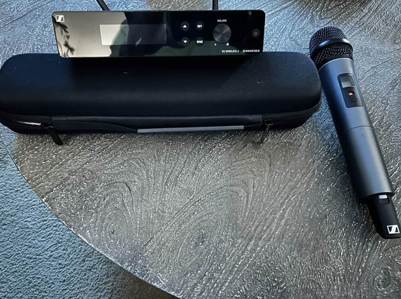 Sennheiser wireless mic system imagen 1