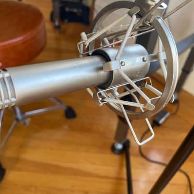 Warm Audio WA-84 Small Diaphragm Cardioid Condenser Microphone 2019 - Present - Nickel image 4