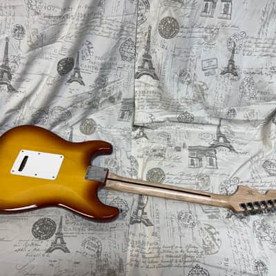 2024 Squier HSS Stratocaster Sienna Sunburst Flame Maple Top RARE!! image 11