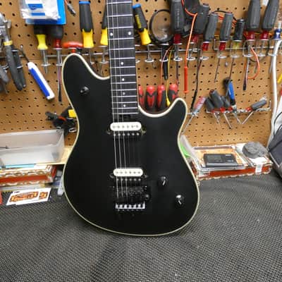 EVH Wolfgang USA - Satin Black image 1