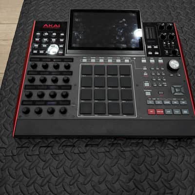 Akai MPC X Standalone Sampler / Sequencer 2017 - Present - Black image 9
