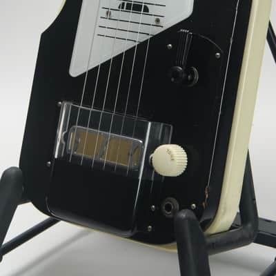 Unmarked Harmony H-7 Roy Smeck Lap Steel (1969) image 4