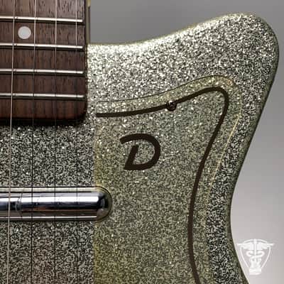 Danelectro U-3 Reissue w/Amp In Case image 10