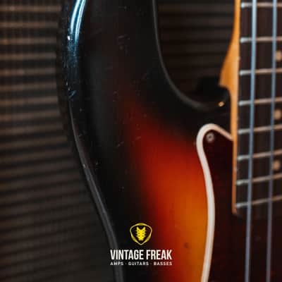 Fender Precision Bass 1967 - Sunburst image 6