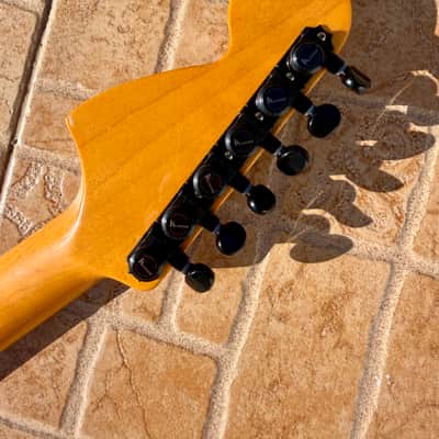 Immagine Fender AVII '66 Jazzmaster / Porter / White Refin - 12