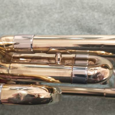Vintage Olds Ambassador Cornet - gleaming finish image 8