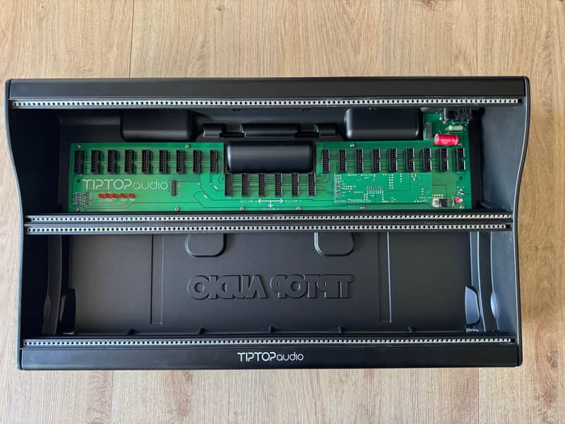 Tiptop Audio Mantis Eurorack Case
