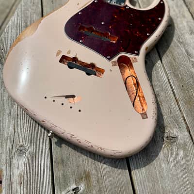 Fender Flea jazz bass body 2020 - Shell Pink image 4