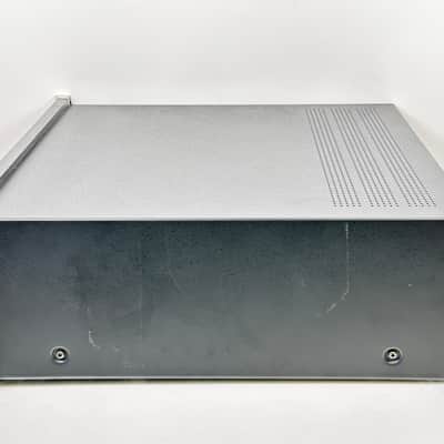 Mcintosh MX132 AV Control Center/ Processor/ Pre-Amplifier image 14