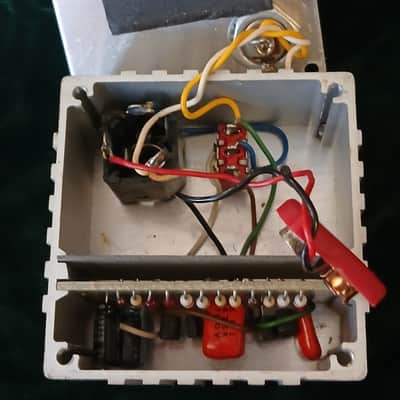 Dan Armstrong Green Ringer Vintage 1970s Ring Modulator Guitar Pedal image 5