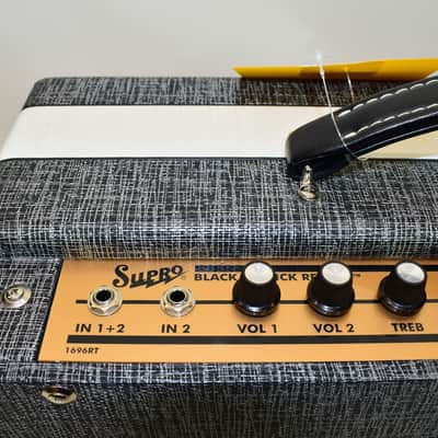 Supro 1696RT Black Magick Reverb 1x12" 25-watt Tube Combo Amp image 8