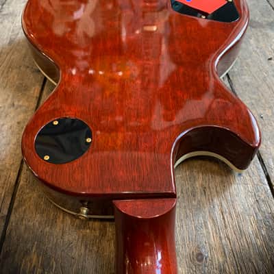 1997 Gibson Les Paul Ultima Heritage Cherry Sunburst with hard shell case image 6