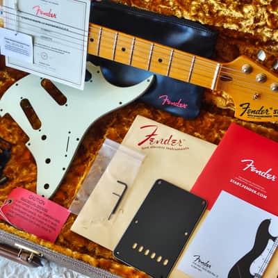 Fender Bruno Mars Signature Stratocaster 2023 - Mars Mocha image 13