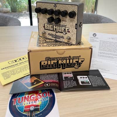 Electro-Harmonix Germanium 4 Big Muff Pi Overdrive & Distortion W Box + Box Candy! image 3