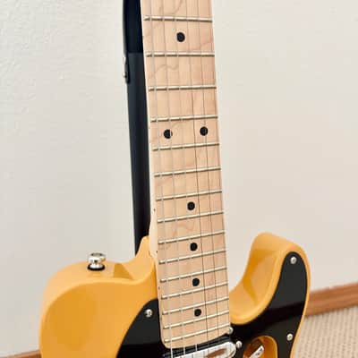 Traveler Guitar / EG-3 Standard / Mini Travel Electric Guitar (Butterscotch Blonde) image 4