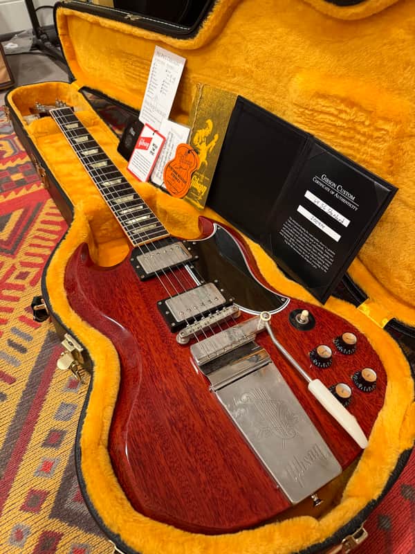 Gibson Custom Shop '64 SG Standard Reissue with Maestro Vibrola Cherry Red VOS 2022