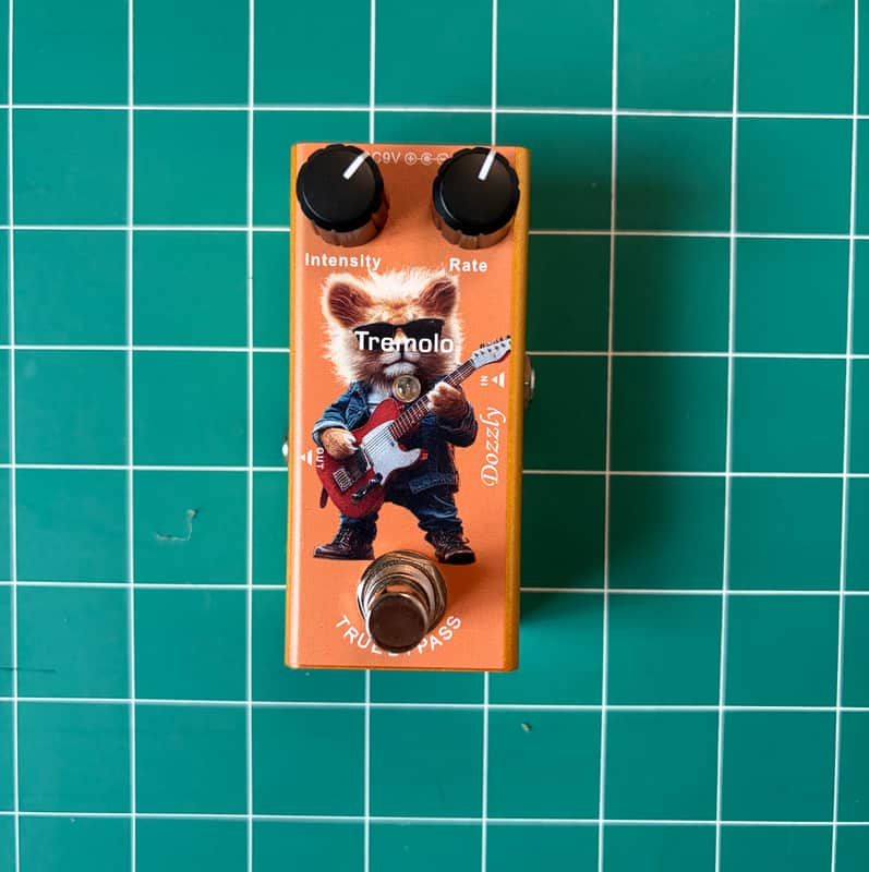 Dozzly Tremolo 2026 - Orange image 1