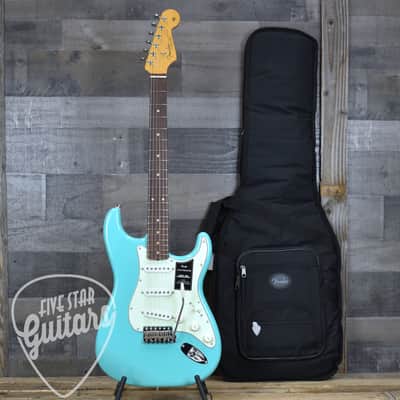 Mint Fender Vintera  III Early 60s Stratocaster - Seafoam Green with Gigbag image 14