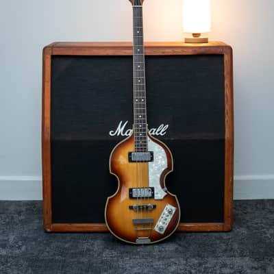 Greco Violin Bass 1977 - Sunburst image 1