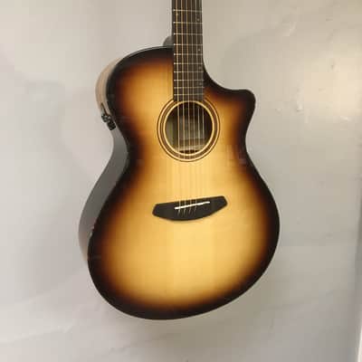 Breedlove Artista Pro Concerto Burnt Amber CE European-Myrtlewood w/Case image 4