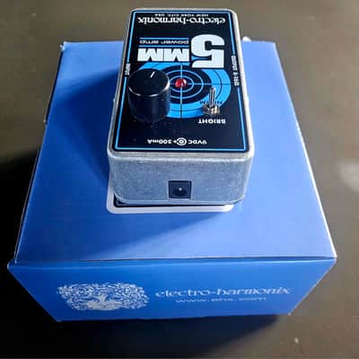 Electro-Harmonix 5mm Amp 2019 - Present - Black image 3