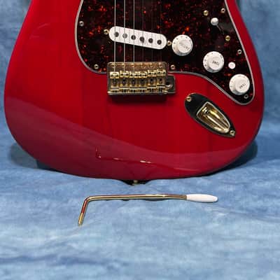 Fender Deluxe Super Strat 2001 - Crimson Red Transparent image 20