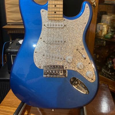 Stratocaster Strat ST, P/C Metallic Blue Alnico 5 image 1