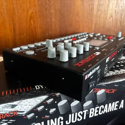 Elektron Octatrack DPS-1 Dynamic Performance Sampler w/ box image 6