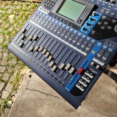 Yamaha 01V96 image 2