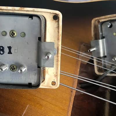 RARE 2-piece top Gibson Les Paul Standard 1981 Tobacco Sunburst with Tim Shaw & Chainsaw case image 10