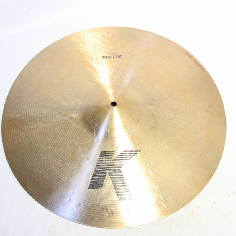 キキィル Zildjian 20