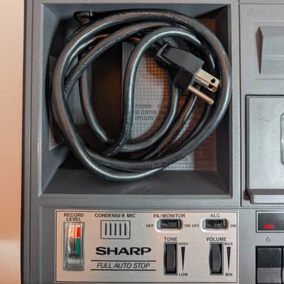 Sharp Professional Series RD-680AV 2000s - Black image 9